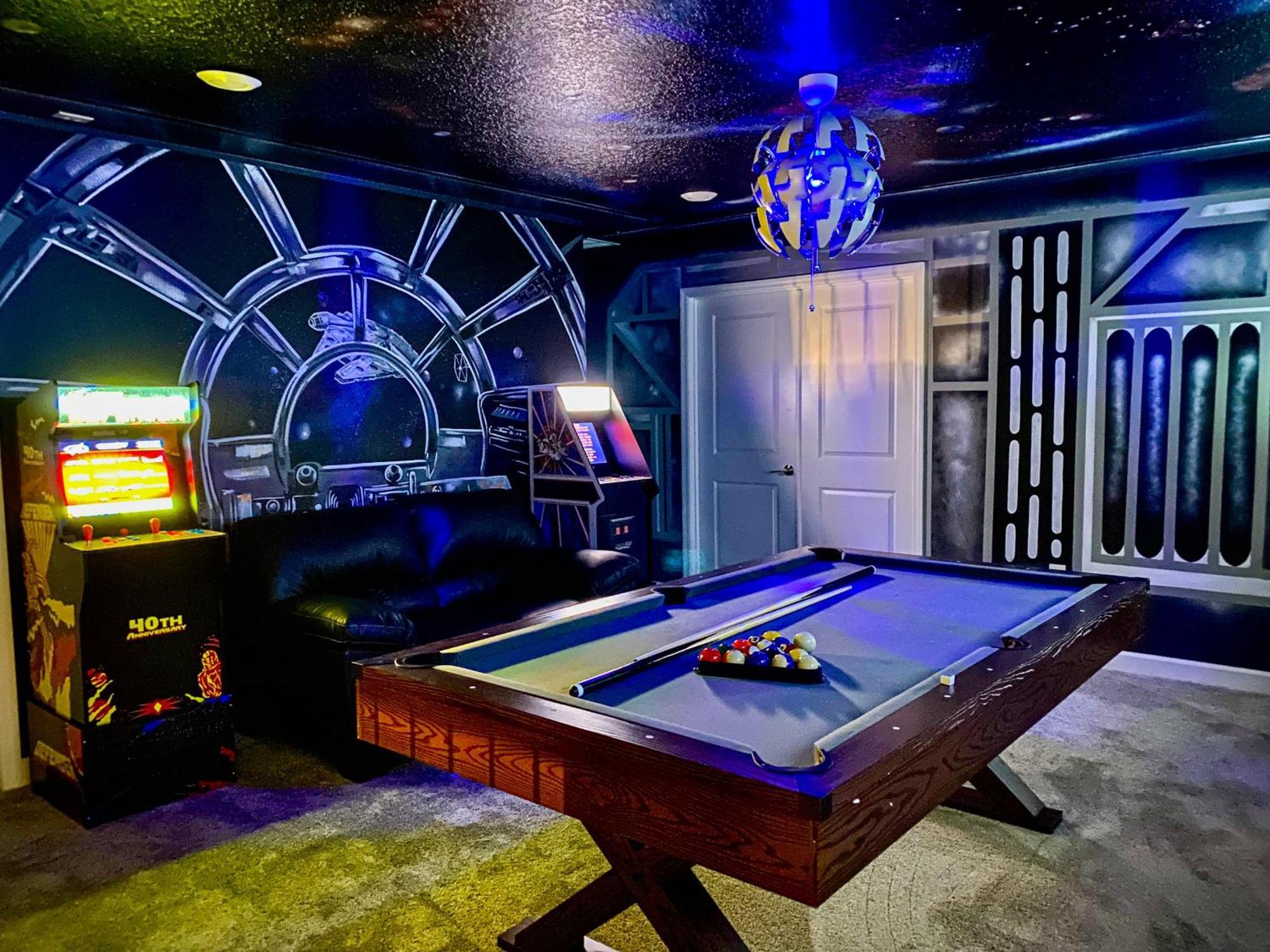 Magical Family Vacation Home Near Disney World At Storey Lake, Star Wars Gameroom, Pool, Theater, Mickey Slide, Sleeps Up To 28 كيسيمي المظهر الخارجي الصورة
